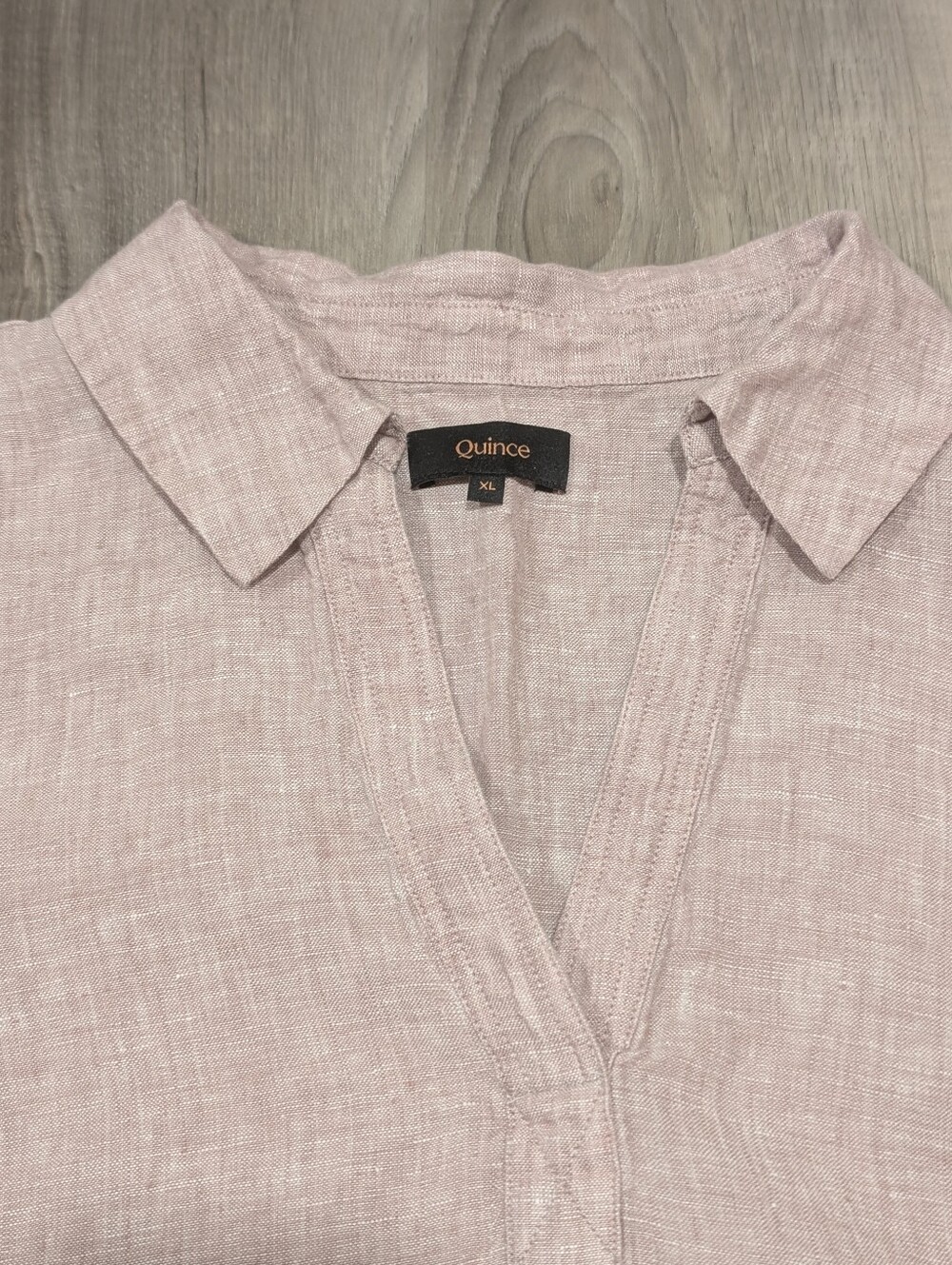 Quince | 100% European Linen Short Sleeve Popover Top In Vintage Pink Chambray - Picture 10 of 15